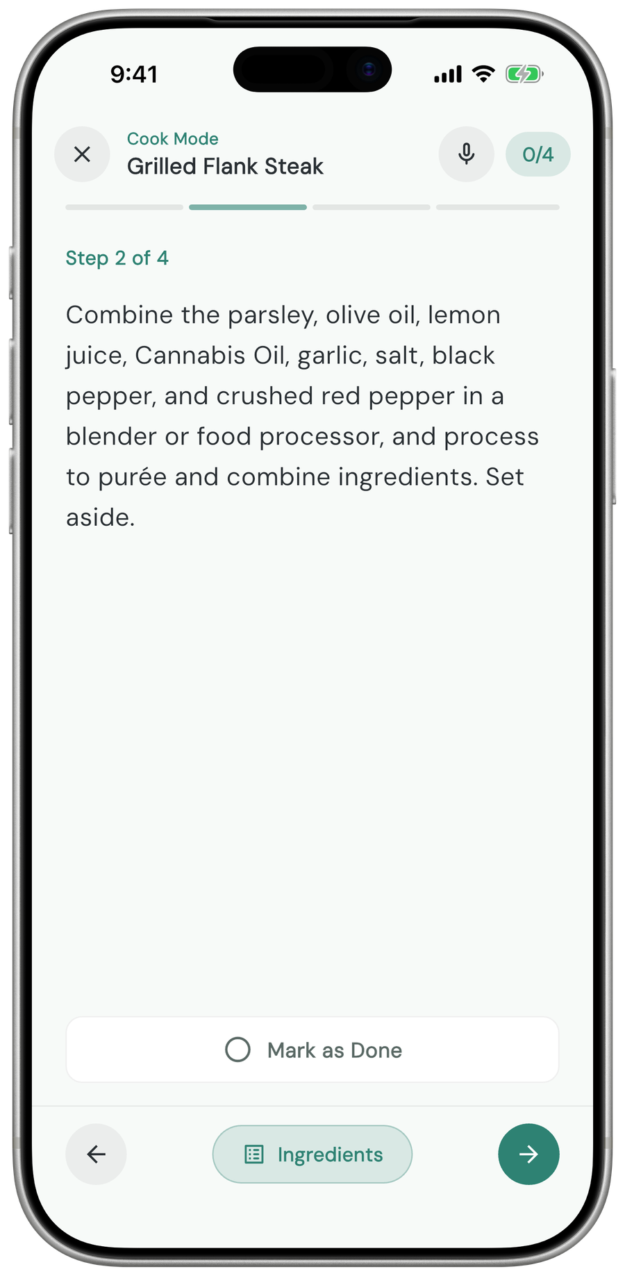 Canabee app hands-free Cook Mode on step 2 of 4 with a microphone button for voice commands